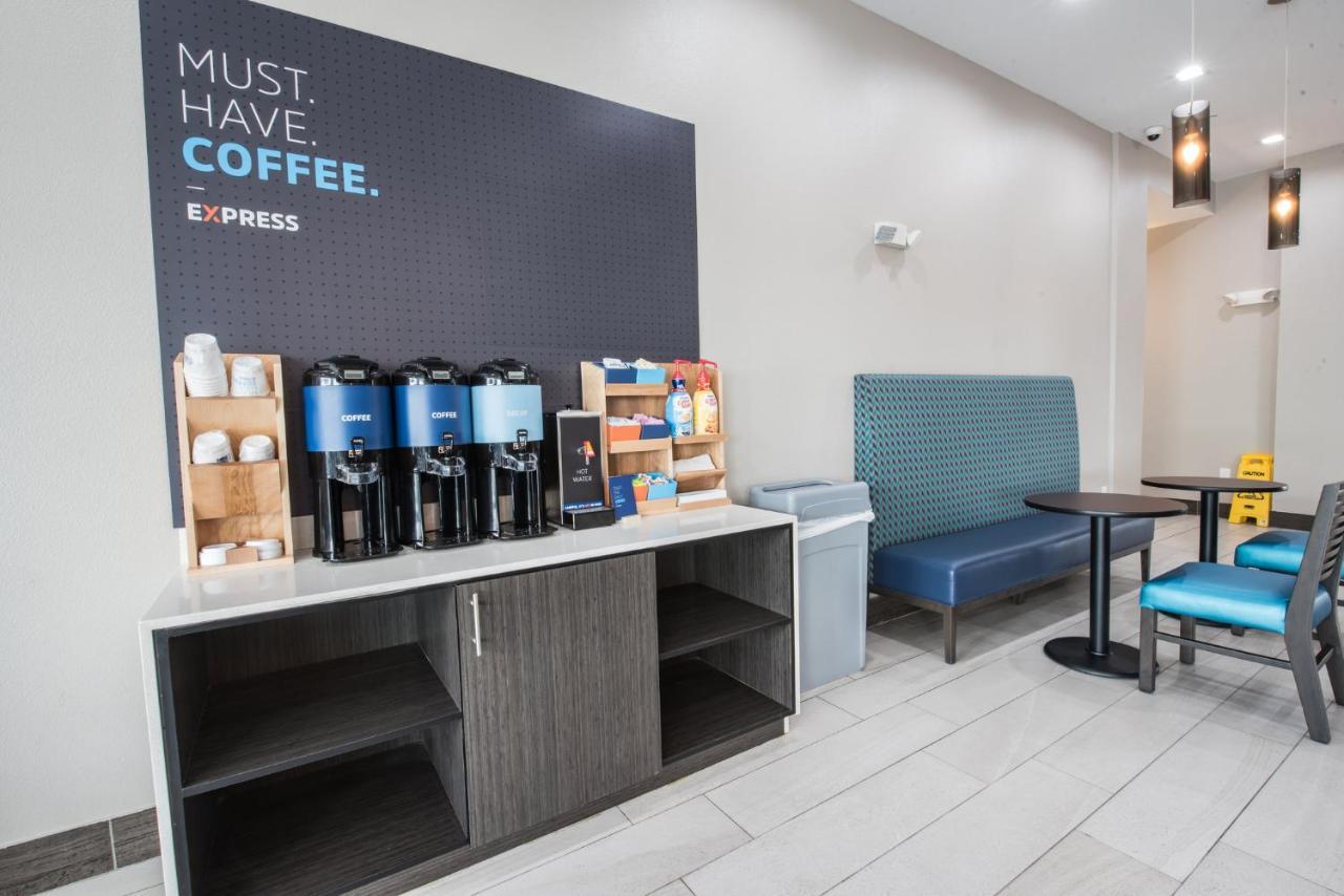 Holiday Inn Express & Suites Houston - Hobby Airport Area By Ihg Exterior foto